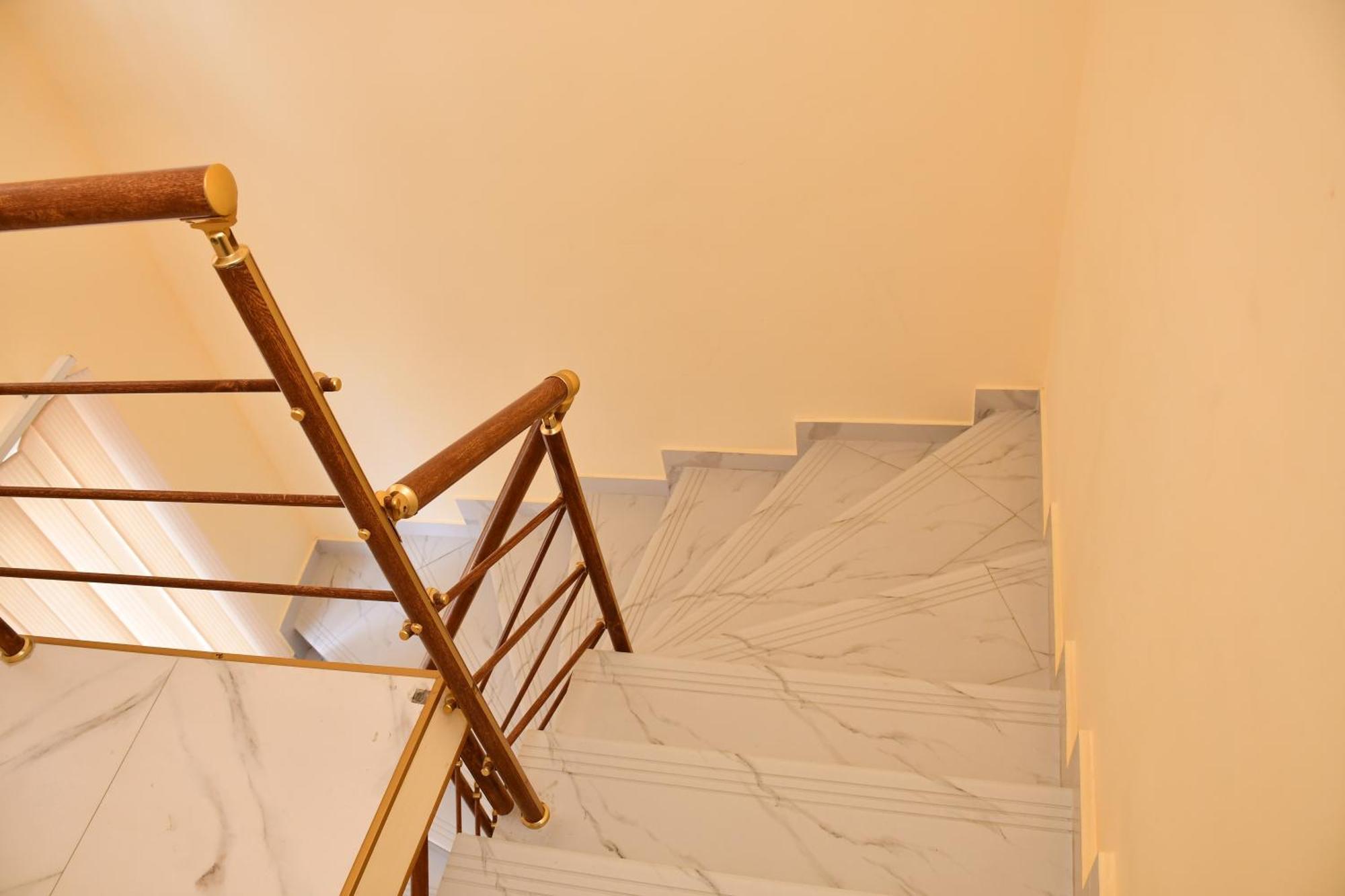 Armani Guest House Martuni ภายนอก รูปภาพ
